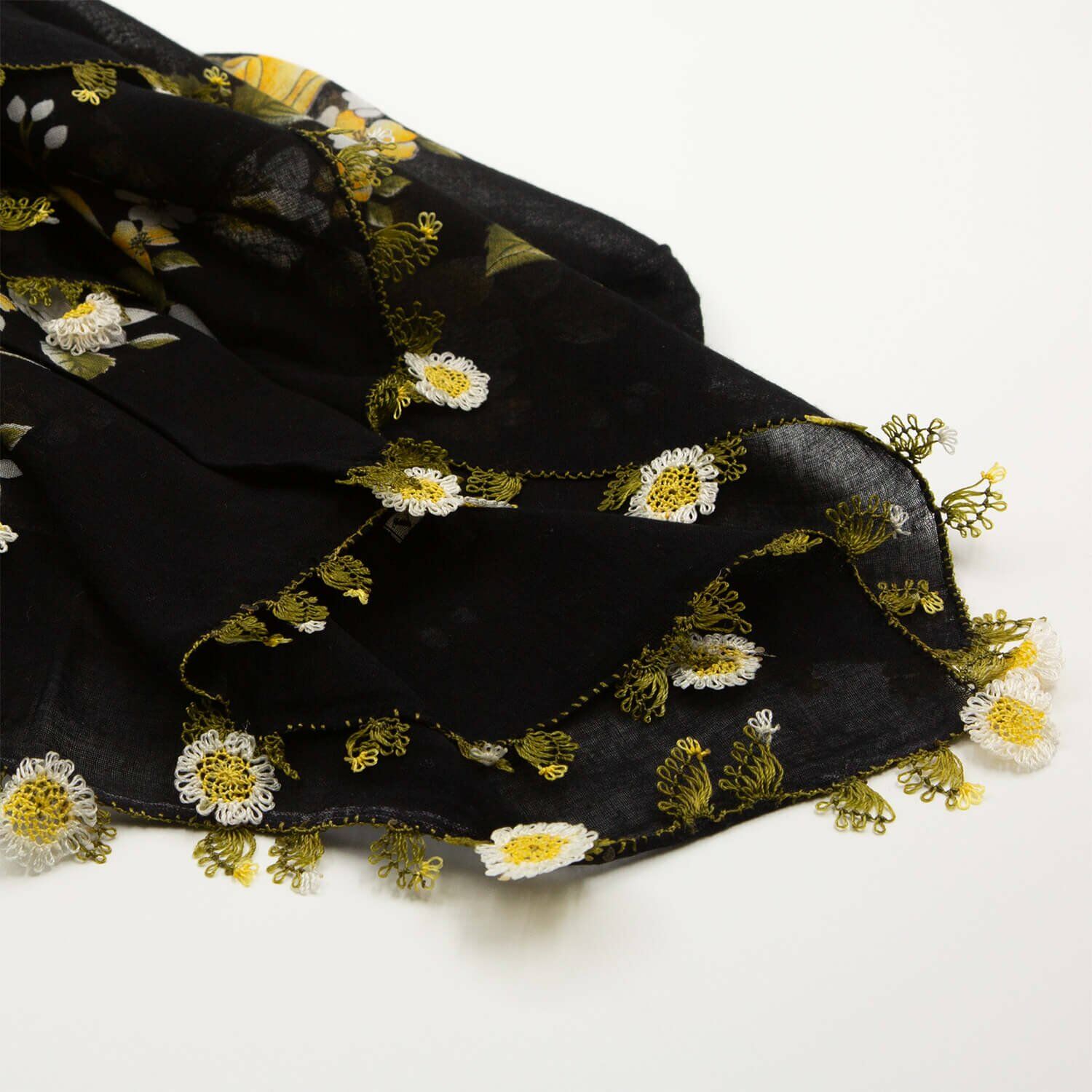 SİYAH PAPATYA İĞNE OYALI YEMENİ