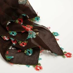 KAHVERENGİ GÜLLÜ İĞNE OYALI YEMENİ