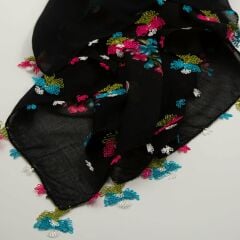 SIYAH PEMBE MAVİ İĞNE OYALI YEMENİ